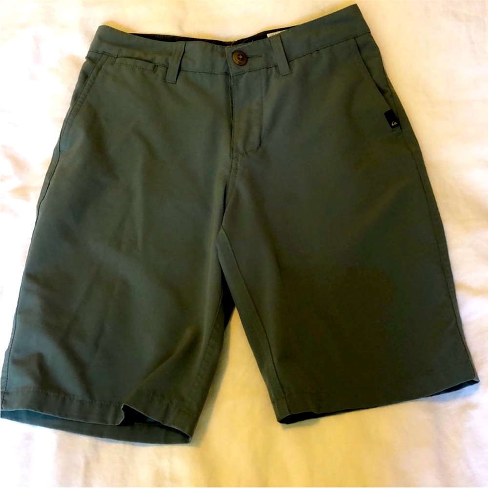 QuikSilver Amphibian Shorts 26